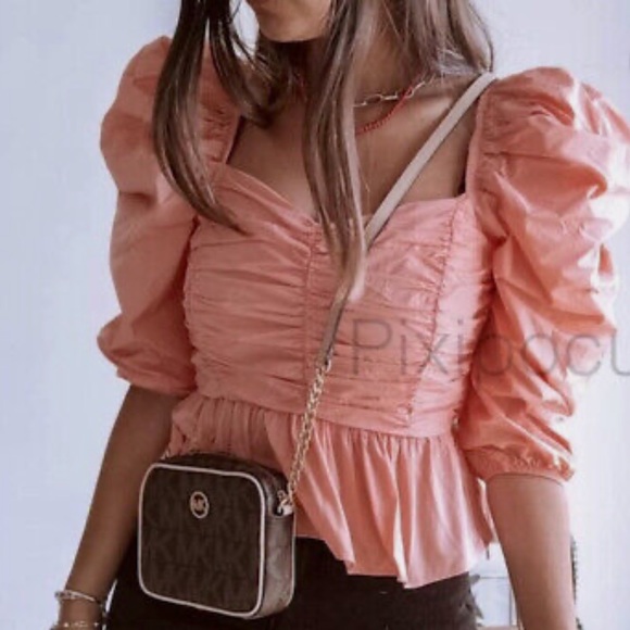 NWT Zara Voluminous Top with Ruffle Trim size S - Picture 6 of 10